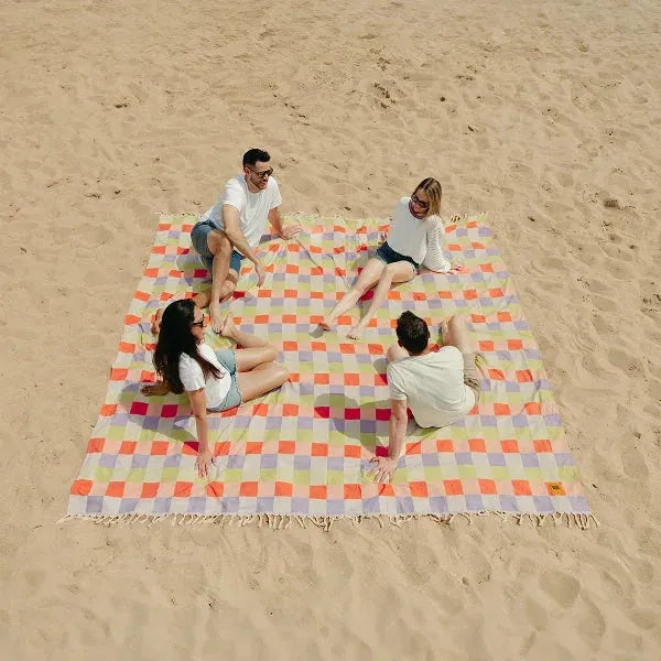 Big Beachy™ Blanket