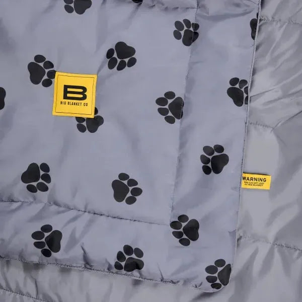 XL Outdoorsy™ Blanket