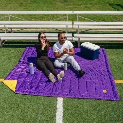 XL Outdoorsy™ Blanket