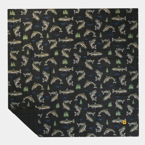 XL Outdoorsy™ Blanket